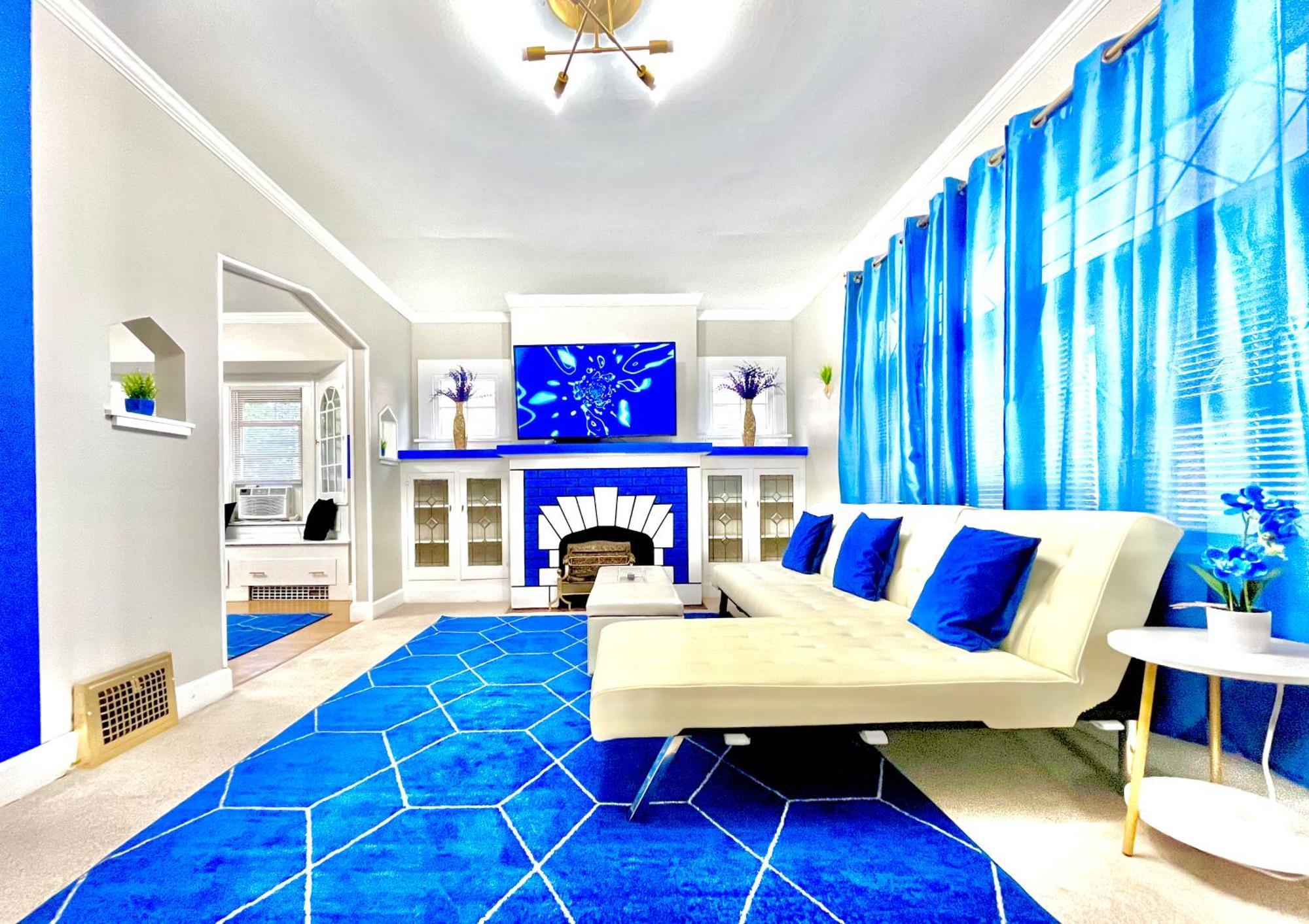 The Sapphire Haven - Your Old Brooklyn Oasis Awaits Families, Couples, Business Travelers Near Downtown With Parking, 300 Mb Wifi & Self Check-In Cleveland Buitenkant foto