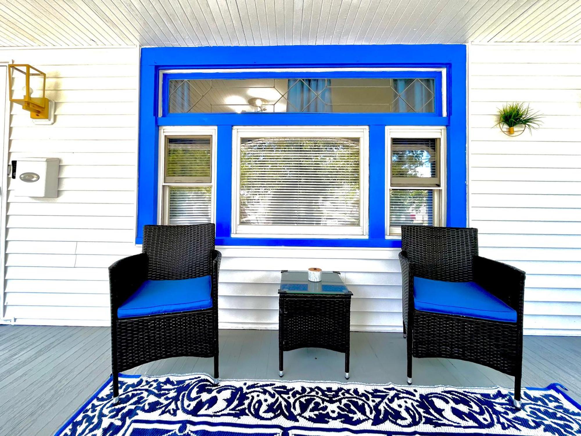 The Sapphire Haven - Your Old Brooklyn Oasis Awaits Families, Couples, Business Travelers Near Downtown With Parking, 300 Mb Wifi & Self Check-In Cleveland Buitenkant foto